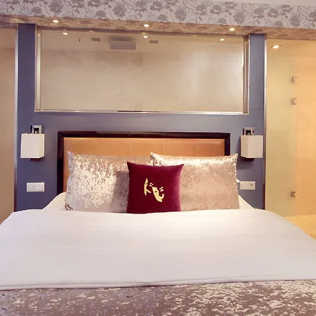 Hotel Christiania Teater 4*