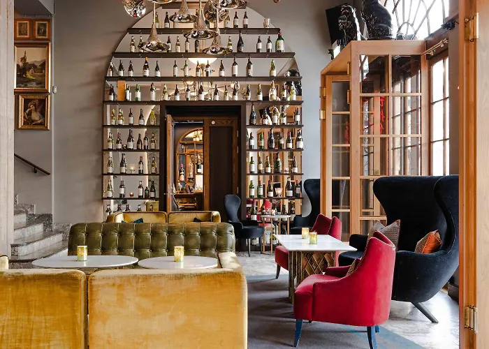 كريستيانيا تياتر فندق 4*