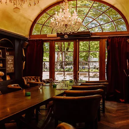 Christiania Teater 4* Oslo