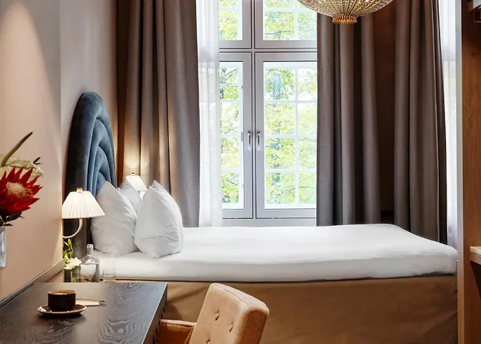 Christiania Teater 4*